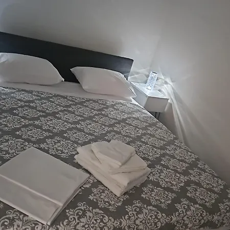 Apartamento Fotis Palaiokomi