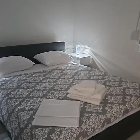 Fotis Apartamento Palaiokomi