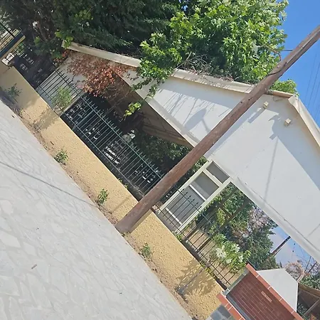 Fotis *